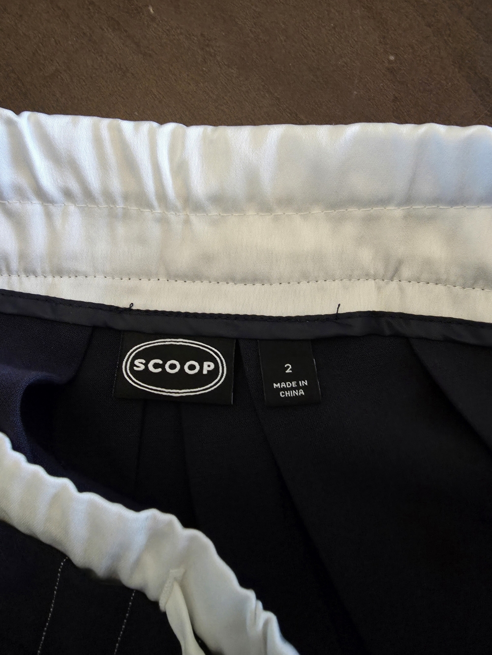 Scoop Women'sPleated Double Waistband Mini Skirt - Picture 4 of 8